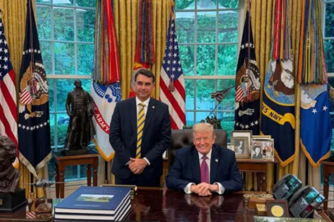 Darren Beattie teve o visto brasileiro revogado pelo governo após tentar visitar Jair Bolsonaro - (crédito: Governo dos Estados Unidos) Darren Beattie teve o visto brasileiro revogado pelo governo após tentar visitar Jair Bolsonaro - (crédito: Governo dos Estados Unidos)