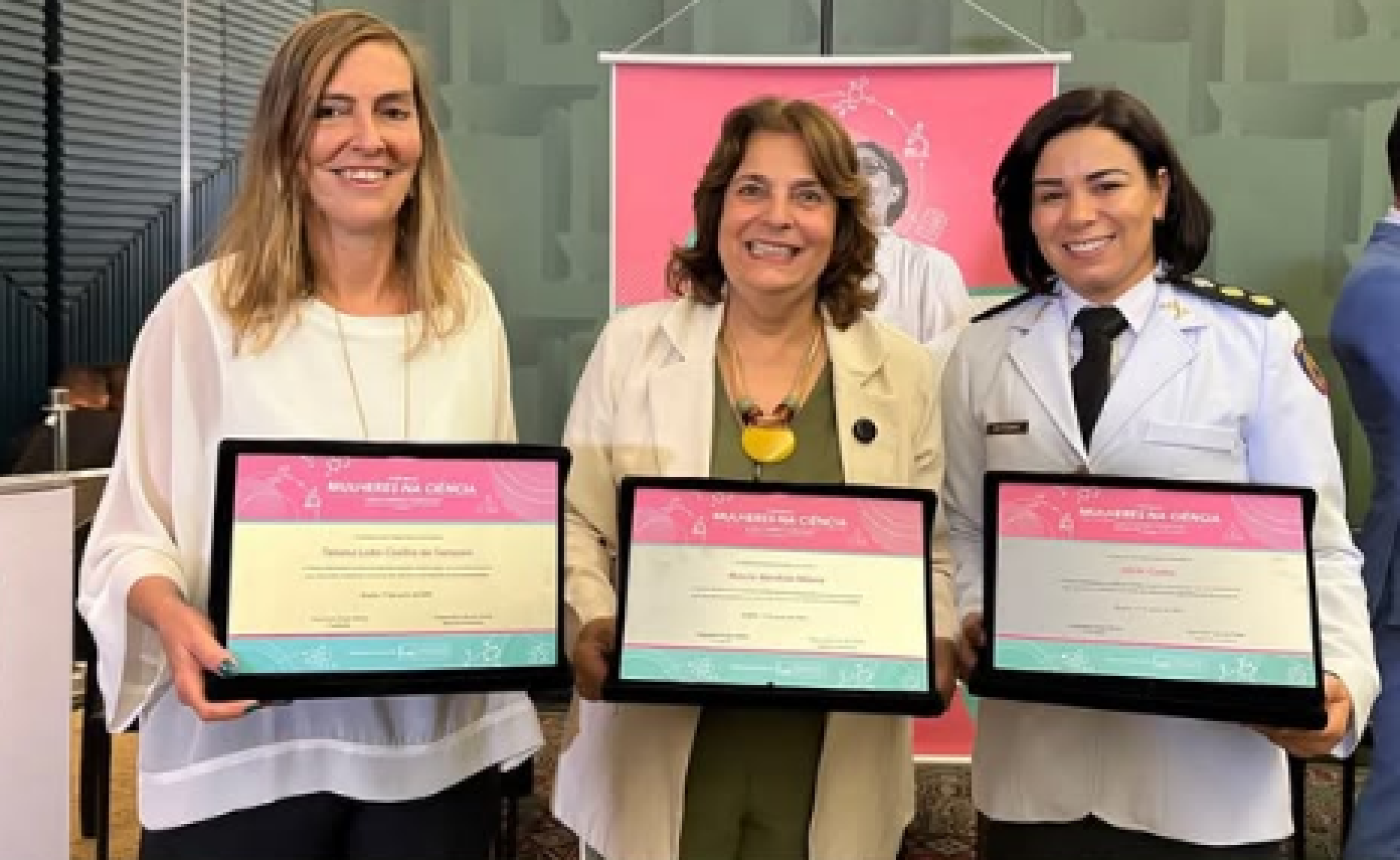 Prêmio da Câmara destaca presença feminina na pesquisa