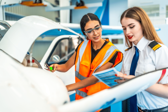 Antes mesmo da decolagem, uma série de atividades coordenadas garante que tudo esteja pronto para o voo (Imagem: Unai Huizi Photography | Shutterstock) - (crédito: EdiCase) Antes mesmo da decolagem, uma série de atividades coordenadas garante que tudo esteja pronto para o voo (Imagem: Unai Huizi Photography | Shutterstock) - (crédito: EdiCase)