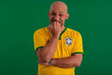 Sentir o coração acelerar durante a partida é comum, mas sintomas intensos e persistentes exigem avaliação médica (Imagem: EDI LOPES DA COSTA | Shutterstock) - (crédito: EdiCase) Sentir o coração acelerar durante a partida é comum, mas sintomas intensos e persistentes exigem avaliação médica (Imagem: EDI LOPES DA COSTA | Shutterstock) - (crédito: EdiCase)