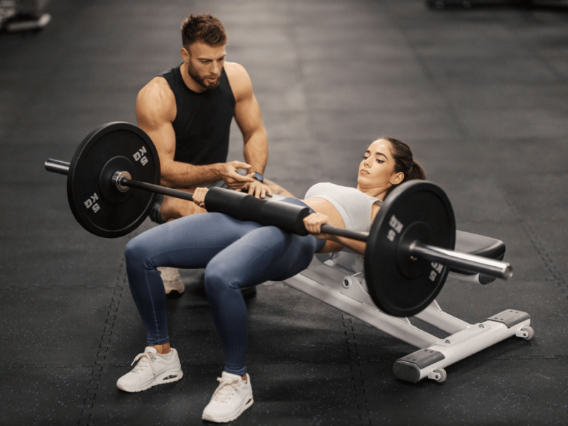 O segredo do crescimento muscular vai além da carga levantada e envolve equilíbrio e execução (Imagem: Dusan Petkovic | Shutterstock) -  (crédito: EdiCase)
