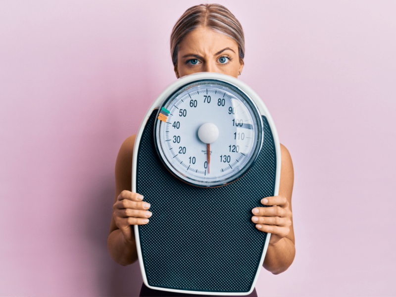 A inflamação silenciosa pode dificultar o emagrecimento mesmo sem sintomas evidentes (Imagem: Krakenimages.com | Shutterstock) -  (crédito: EdiCase)