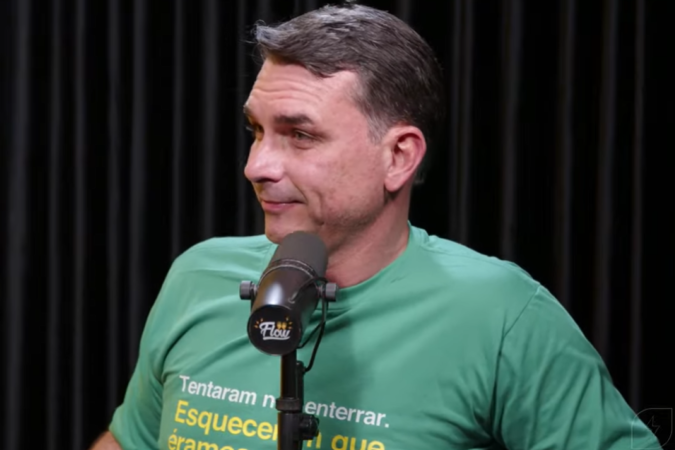 Olhando para o futuro, o senador projetou que, a partir de 2027, o debate sobre o impeachment de ministros do STF se tornará Olhando para o futuro, o senador projetou que, a partir de 2027, o debate sobre o impeachment de ministros do STF se tornará