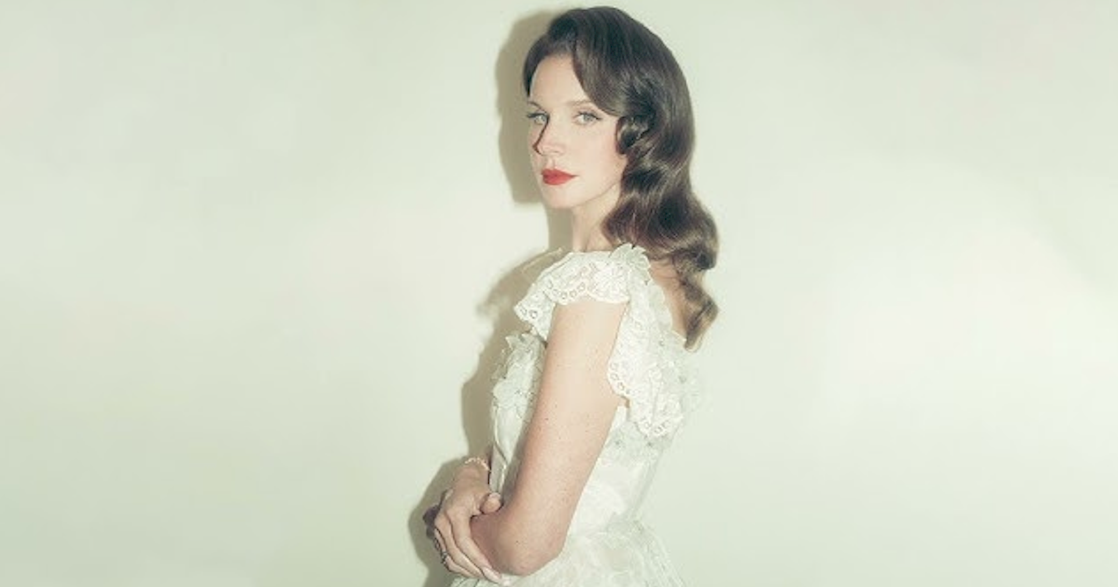 Lana Del Rey: conheça os detalhes do álbum 'Beautiful'