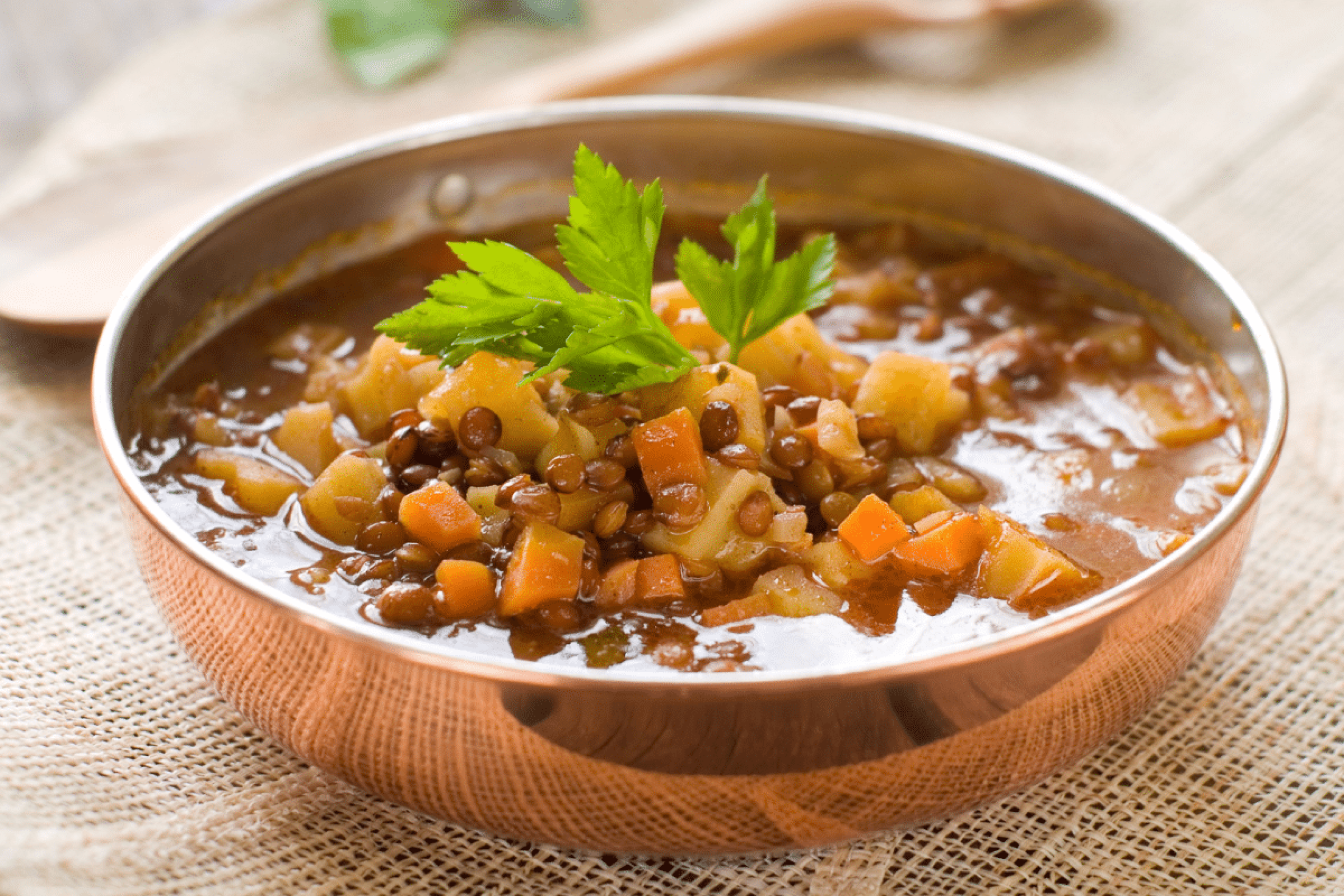 9 sopas deliciosas e nutritivas para ajudar a emagrecer