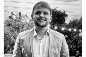 Matheus Azevedo era irmão caçula do senador Cleitinho Azevedo - (crédito: Prefeitura de Divinópolis/Reprodução) Matheus Azevedo era irmão caçula do senador Cleitinho Azevedo - (crédito: Prefeitura de Divinópolis/Reprodução)