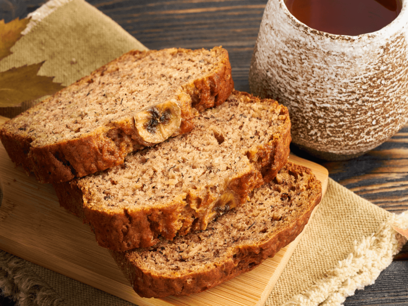Bolo de banana com linhaça (Imagem: Nata Bene | Shutterstock)
 -  (crédito: EdiCase)