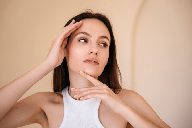 É possível reproduzir o efeito de brow lamination na maquiagem (Imagem: brizmaker | Shutterstock) - (crédito: EdiCase) É possível reproduzir o efeito de brow lamination na maquiagem (Imagem: brizmaker | Shutterstock) - (crédito: EdiCase)