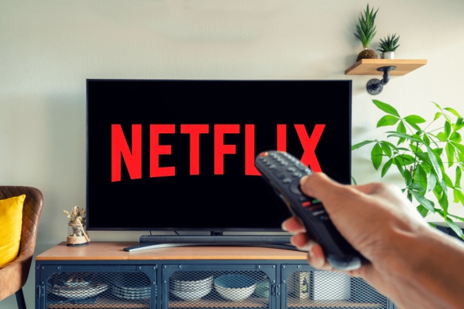 Com histórias de suspense, romance, ação e comédia, a Netflix promete envolver o público do início ao fim (Imagem: Mlle Sonyah | Shutterstock) - (crédito: EdiCase) Com histórias de suspense, romance, ação e comédia, a Netflix promete envolver o público do início ao fim (Imagem: Mlle Sonyah | Shutterstock) - (crédito: EdiCase)