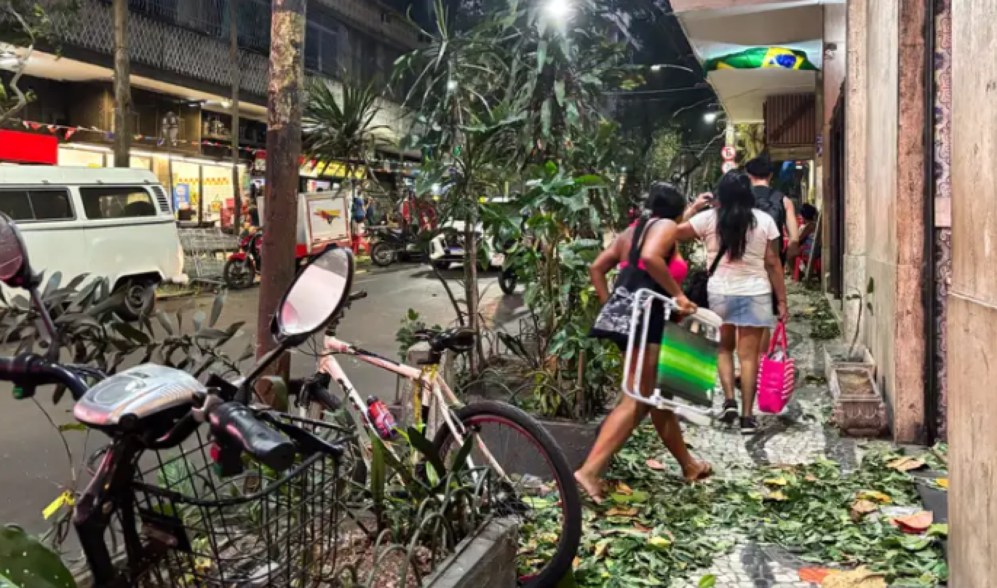 Rio de Janeiro e São Paulo somam cinco mortes após vendavais