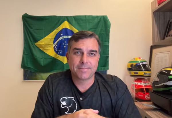 Reprodução/Youtube Flávio Bolsonaro