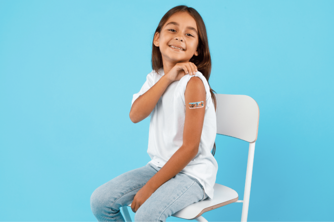 As vacinas desempenham um papel essencial, desde o início da vida até o período adulto (Imagem: PeopleImages | Shutterstock) - (crédito: EdiCase) As vacinas desempenham um papel essencial, desde o início da vida até o período adulto (Imagem: PeopleImages | Shutterstock) - (crédito: EdiCase)