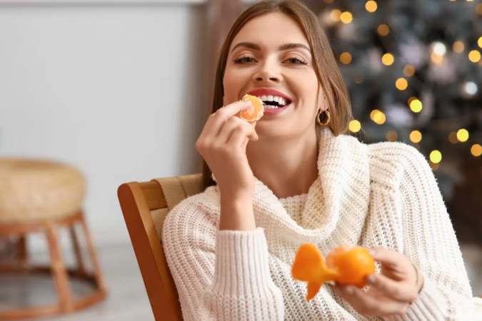 Aproveitar as frutas da estação é uma forma simples e econômica de cuidar da saúde (Imagem: Pixel-Shot | Shutterstock) - (crédito: EdiCase) Aproveitar as frutas da estação é uma forma simples e econômica de cuidar da saúde (Imagem: Pixel-Shot | Shutterstock) - (crédito: EdiCase)