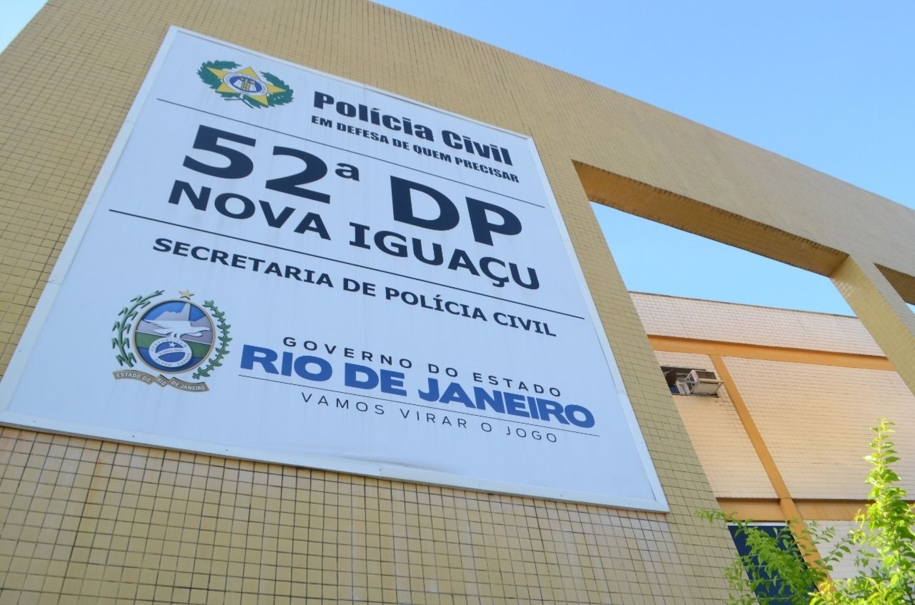 Comando Vermelho toma clubes recreativos para lavar dinheiro 