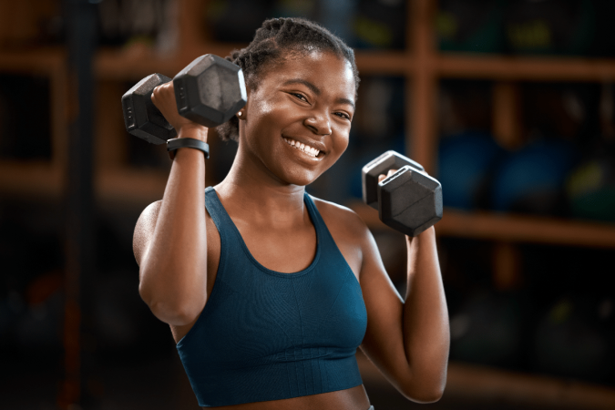 Adotar a prática regular de exercícios após um período de sedentarismo é um processo gradual que exige disciplina e paciência (Imagem: PeopleImages | Shutterstock) - (crédito: EdiCase) Adotar a prática regular de exercícios após um período de sedentarismo é um processo gradual que exige disciplina e paciência (Imagem: PeopleImages | Shutterstock) - (crédito: EdiCase)