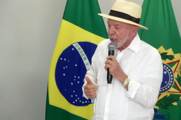 Lula discursa após reunião sobre inteligência artificial e soberania digital - (crédito: Reprodução/Youtube Lula ) Lula discursa após reunião sobre inteligência artificial e soberania digital - (crédito: Reprodução/Youtube Lula )
