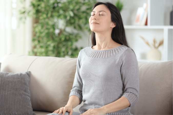 A espiritualidade não precisa seguir uma religião específica e não existe uma única maneira correta de praticá-la (Imagem: Antonio Guillem | Shutterstock) - (crédito: EdiCase) A espiritualidade não precisa seguir uma religião específica e não existe uma única maneira correta de praticá-la (Imagem: Antonio Guillem | Shutterstock) - (crédito: EdiCase)