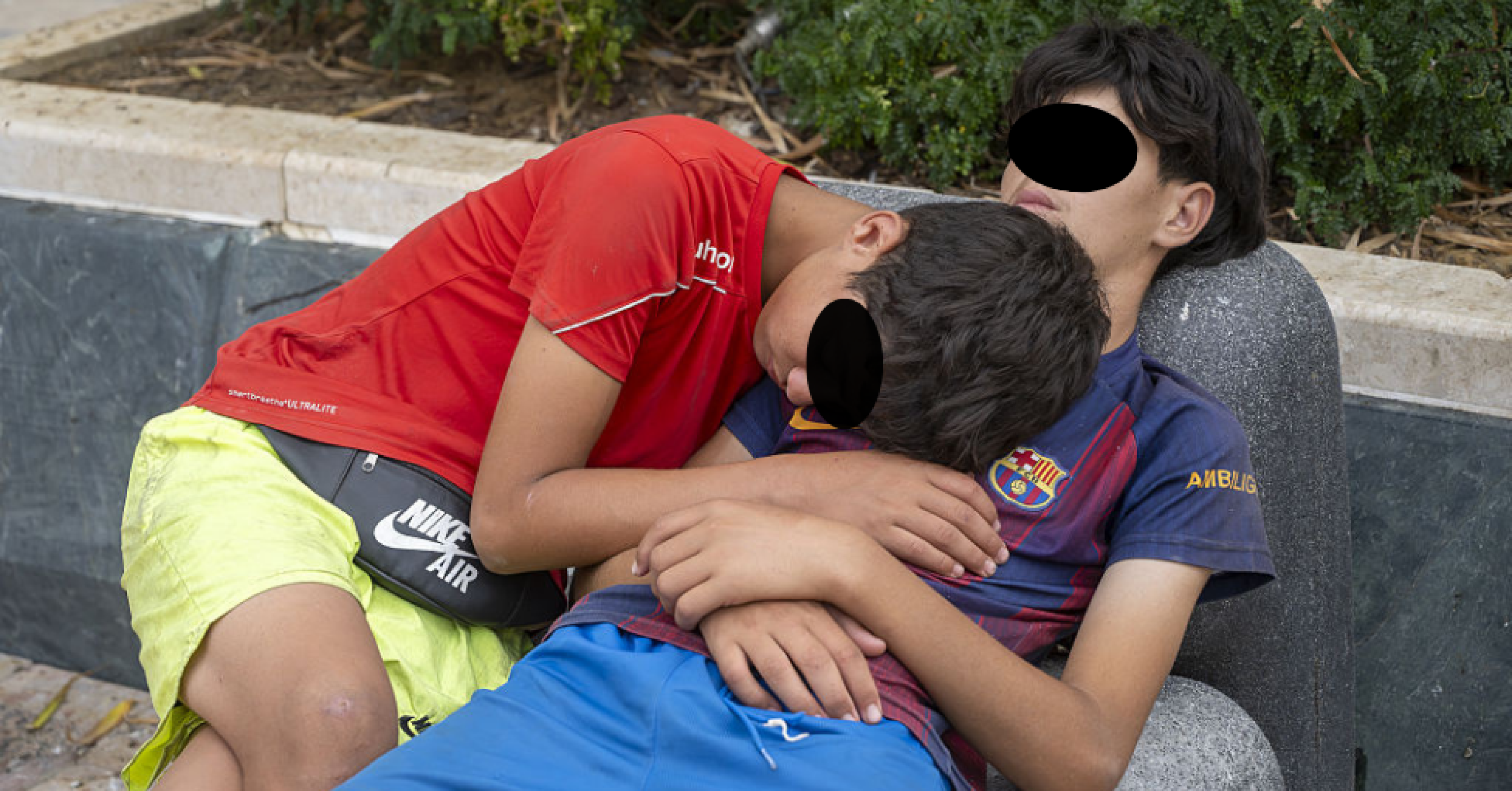 Crise de Ceuta o dilema do que fazer com as crianas que c | Mundo | QTU - Notícias