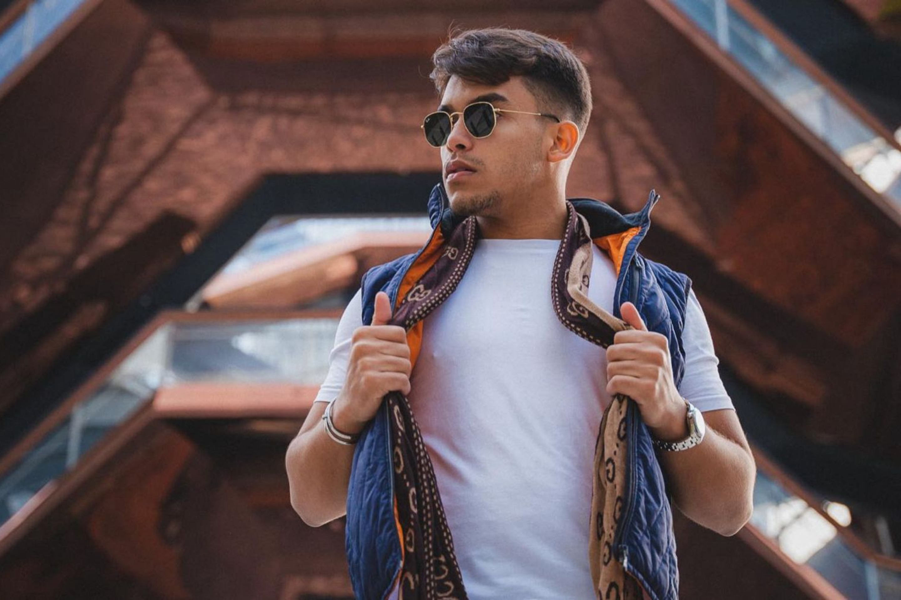 Influencer Lahan celebra 10 anos no digital e relembra início da carreira