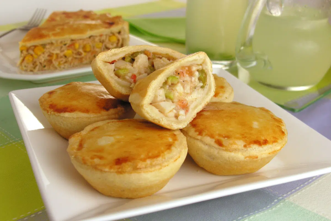 Empadinha de palmito cremosa (Imagem: Stela Handa | Shutterstock) - (crédito: EdiCase) Empadinha de palmito cremosa (Imagem: Stela Handa | Shutterstock) - (crédito: EdiCase)