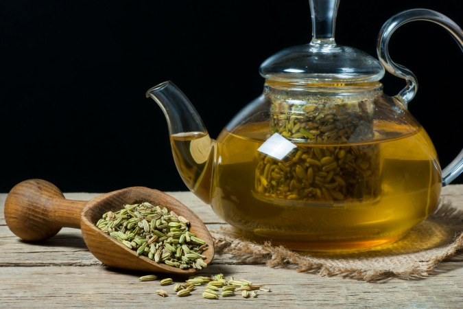 O chá de erva-doce, além de ajudar na digestão, traz outros diversos benefícios para a saúde (Imagem: Halil ibrahim mescioglu | Shutterstock) - (crédito: EdiCase) O chá de erva-doce, além de ajudar na digestão, traz outros diversos benefícios para a saúde (Imagem: Halil ibrahim mescioglu | Shutterstock) - (crédito: EdiCase)