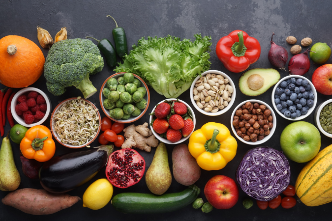 Os alimentos antioxidantes são essenciais para a proteção das células e fazem parte de uma alimentação equilibrada (Imagem: Max Acronym | Shutterstock) - (crédito: EdiCase) Os alimentos antioxidantes são essenciais para a proteção das células e fazem parte de uma alimentação equilibrada (Imagem: Max Acronym | Shutterstock) - (crédito: EdiCase)