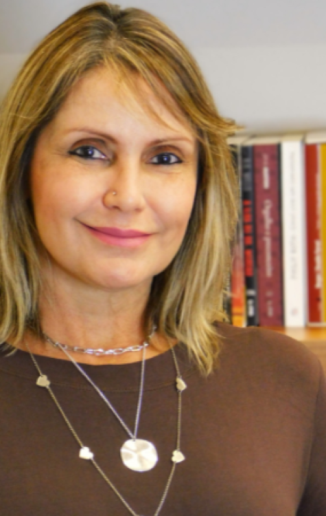 Taís Morais lança biografia que tem violência doméstica como pano de fundo - (crédito: Divulgação) Taís Morais lança biografia que tem violência doméstica como pano de fundo - (crédito: Divulgação)