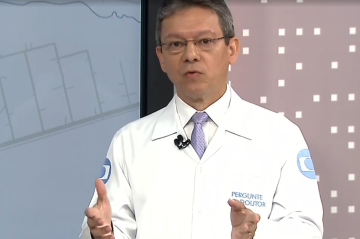 Luiz Antônio Silva durante participação no Pergunte ao Doutor, quadro que o pediatra comandou por uma década no DF1 - (crédito: Reprodução/TV Globo) Luiz Antônio Silva durante participação no Pergunte ao Doutor, quadro que o pediatra comandou por uma década no DF1 - (crédito: Reprodução/TV Globo)
