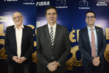 Da esquerda para direita, Jamal Jorge Bittar, presidente da Fibra; José Aparecido Freire, presidente da Fecomércio e Vitor Corrêa, diretor do Senac-DF -  (crédito: Minervino Junior/CB/D.A Press                               )