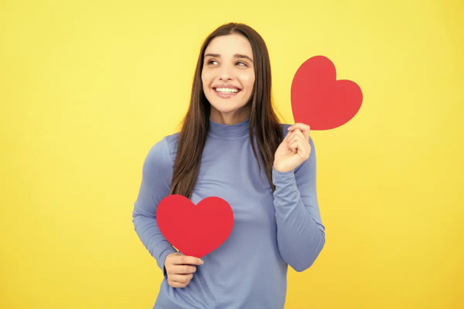 O momento favorecerá encontros, conversas e mudanças na maneira como esses signos lidam com os relacionamentos (Imagem: Red Fox studio | Shutterstock) - (crédito: EdiCase) O momento favorecerá encontros, conversas e mudanças na maneira como esses signos lidam com os relacionamentos (Imagem: Red Fox studio | Shutterstock) - (crédito: EdiCase)