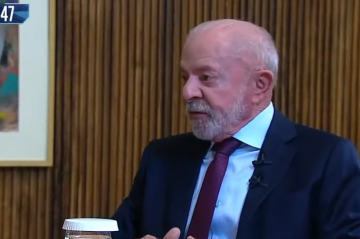 Em entrevista ao SBT Brasil, Lula comentou sobre crise no STF -  (crédito: Reprodução/SBT Brasil)