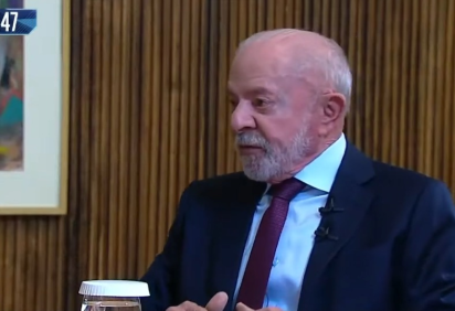 A conversa com o presidente ocorreu horas após o STF acabar, por meio de um pedido de vistas feito pelo ministro Flávio Dino, a sessão que votaria a abertura de investigação contra Alexandre de Moraes por suposto envolvimento com Daniel Vorcaro, então dono do Banco Master -  (crédito: Reprodução/SBT Brasil) -A conversa com o presidente ocorreu horas após o STF acabar, por meio de um pedido de vistas feito pelo ministro Flávio Dino, a sessão que votaria a abertura de investigação contra Alexandre de Moraes por suposto envolvimento com Daniel Vorcaro, então dono do Banco Master -  (crédito: Reprodução/SBT Brasil)
