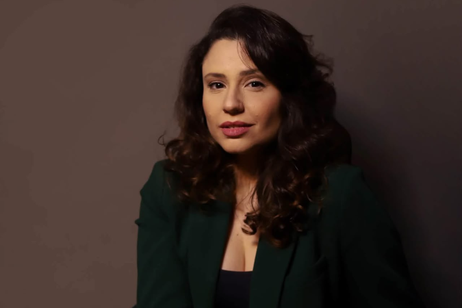 Atriz Francis Helena Cozta integra elenco de 'Minha Mãe Sandra' - (crédito: Felipe Quintini) Atriz Francis Helena Cozta integra elenco de 'Minha Mãe Sandra' - (crédito: Felipe Quintini)