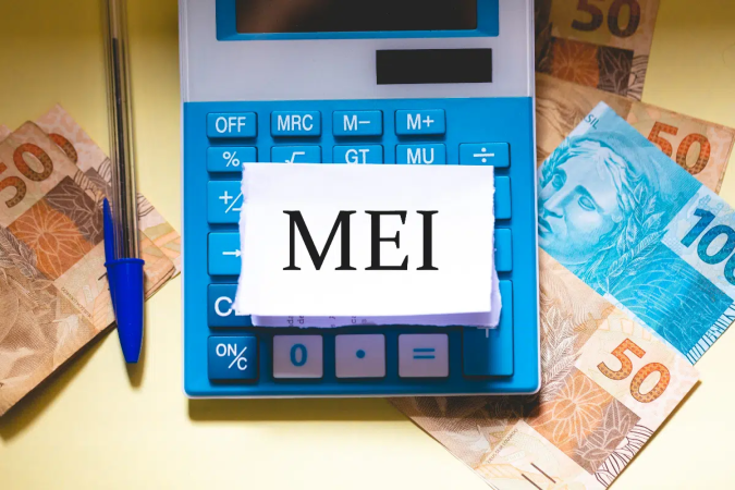 O acompanhamento do faturamento é uma medida importante para evitar imprevistos com o limite anual (Imagem: rafastockbr | Shutterstock) - (crédito: EdiCase) O acompanhamento do faturamento é uma medida importante para evitar imprevistos com o limite anual (Imagem: rafastockbr | Shutterstock) - (crédito: EdiCase)