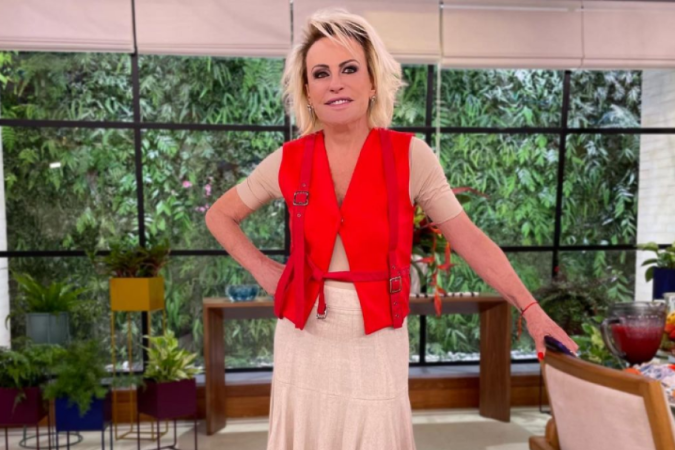 Ana Maria Braga sofre lesão nos olhos por uso do ar-condicionado quente - (crédito: Reprodução/Instagram) Ana Maria Braga sofre lesão nos olhos por uso do ar-condicionado quente - (crédito: Reprodução/Instagram)