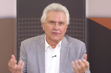 Ronaldo Caiado, candidato à Presidência, critica apostas on-line em entrevista e propõe medidas contra a "ludopatia" no país - (crédito: Reprodução/YouTube/GazetadoPovo) Ronaldo Caiado, candidato à Presidência, critica apostas on-line em entrevista e propõe medidas contra a "ludopatia" no país - (crédito: Reprodução/YouTube/GazetadoPovo)