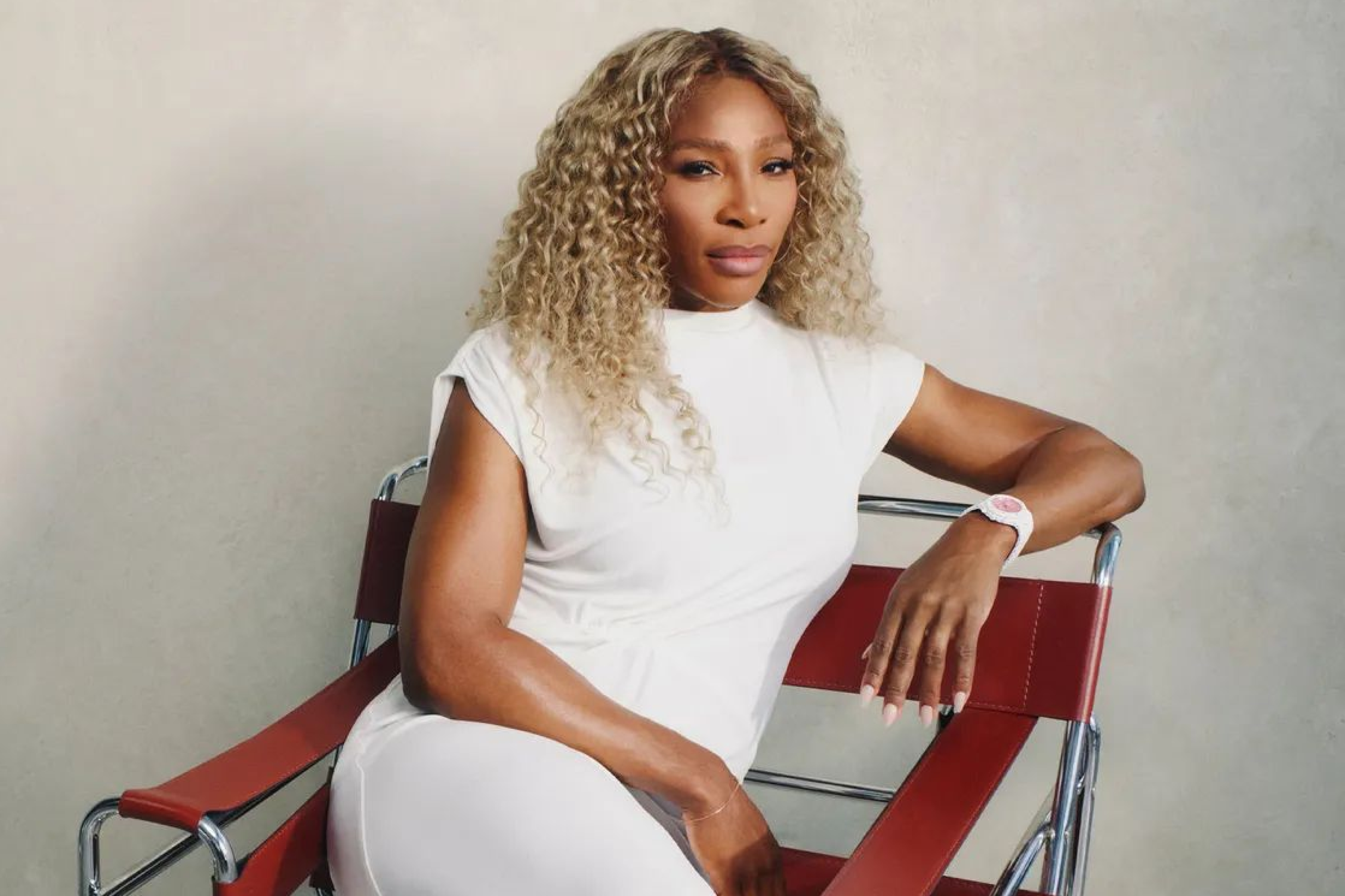 Serena Williams chama atenção na web ao exibir relógio de luxo; saiba mais sobre o modelo