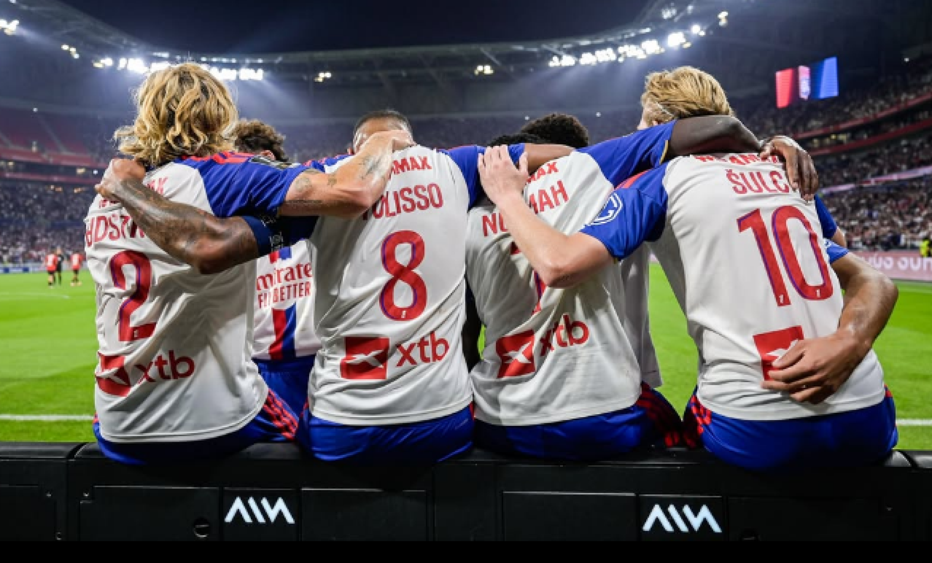 Paris FC e Lyon seguem invictos e entram na zona da Champions no Francês