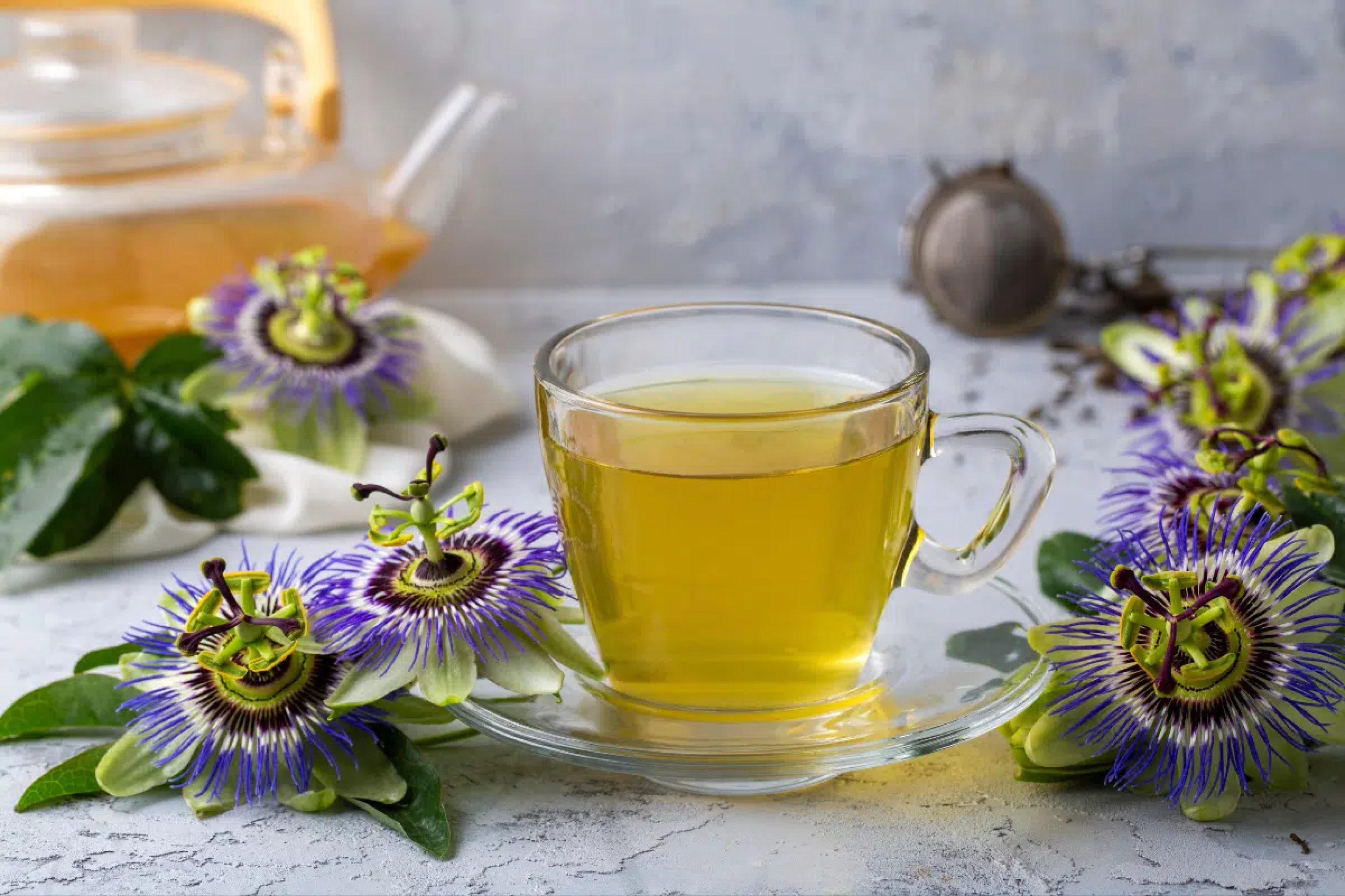 Chá de passiflora faz bem para quê? Conheça 6 benefícios para a saúde