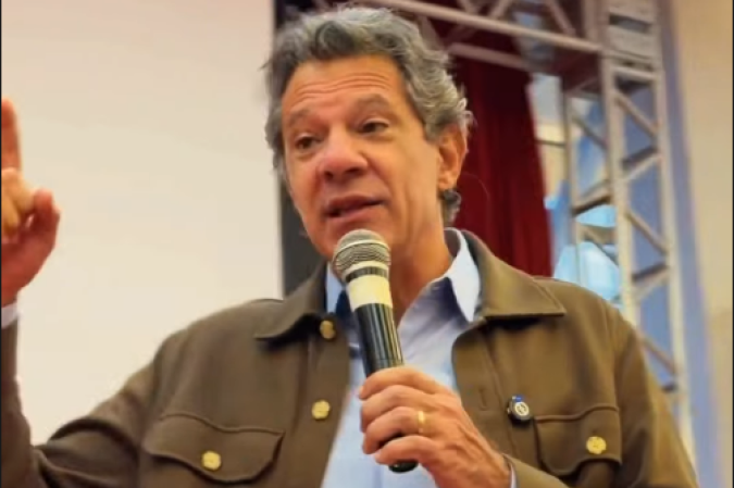 Na imagem, Haddad durante evento nesta terça-feira (22/9) - (crédito: Reprodução/Instagram) Na imagem, Haddad durante evento nesta terça-feira (22/9) - (crédito: Reprodução/Instagram)