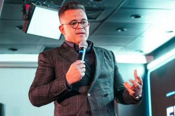 Além de Cury, Avelar mantinha parceria com diferentes celebridades - (crédito: Reprodução/Instagram) Além de Cury, Avelar mantinha parceria com diferentes celebridades - (crédito: Reprodução/Instagram)