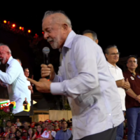 Além de anunciar o fim das bets, Lula acrescentou que o plano de medidas de 'proteção às famílias e à economia popular' vão abranger iniciativas para conter o endividamento da população, no âmbito de pagamentos por cartão de crédito e via pix -  (crédito: Reprodução/Youtube Lula)