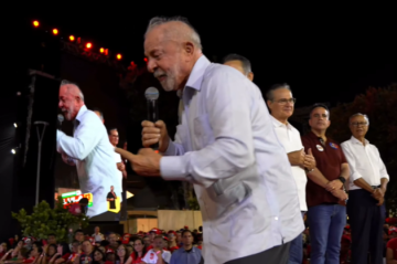 Além de anunciar o fim das bets, Lula acrescentou que o plano de medidas de 'proteção às famílias e à economia popular' vão abranger iniciativas para conter o endividamento da população, no âmbito de pagamentos por cartão de crédito e via pix - (crédito: Reprodução/Youtube Lula) Além de anunciar o fim das bets, Lula acrescentou que o plano de medidas de 'proteção às famílias e à economia popular' vão abranger iniciativas para conter o endividamento da população, no âmbito de pagamentos por cartão de crédito e via pix - (crédito: Reprodução/Youtube Lula)