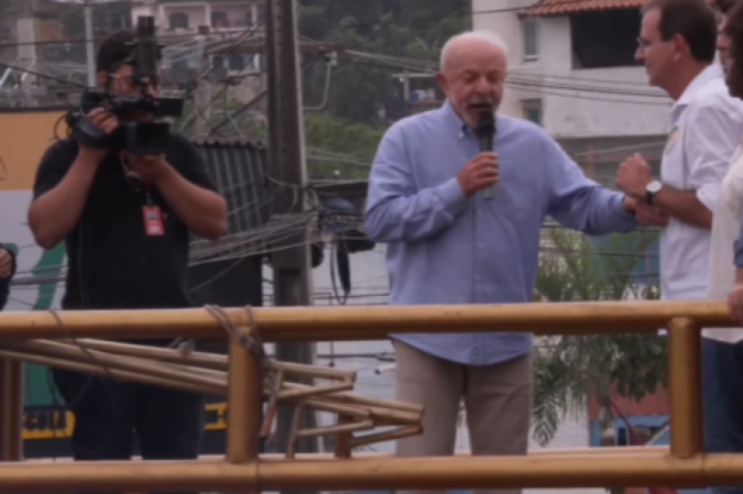 Lula cobra voto de eleitores da terceira idade: "Desistiu da vida?"
