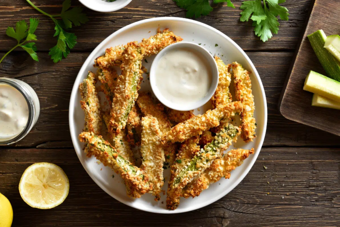 Palitos de abobrinha (Imagem: Tatiana Volgutova | Shutterstock) - (crédito: EdiCase) Palitos de abobrinha (Imagem: Tatiana Volgutova | Shutterstock) - (crédito: EdiCase)