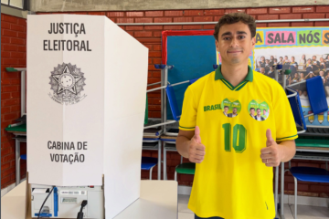 Nikolas, logo após votar neste domingo, em Minas Gerais - (crédito: Reprodução/Instagram) Nikolas, logo após votar neste domingo, em Minas Gerais - (crédito: Reprodução/Instagram)