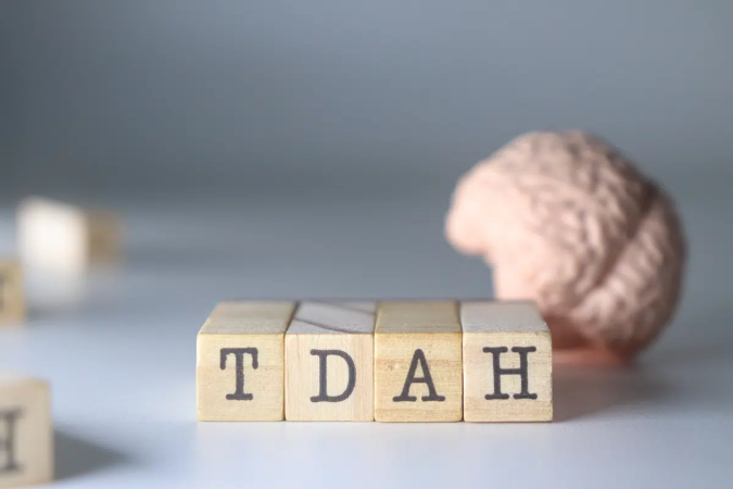 O TDAH pode afetar crianças, adolescentes e adultos, com sinais e intensidades diferentes (Imagem: Phalexaviles | Shutterstock) - (crédito: EdiCase) O TDAH pode afetar crianças, adolescentes e adultos, com sinais e intensidades diferentes (Imagem: Phalexaviles | Shutterstock) - (crédito: EdiCase)