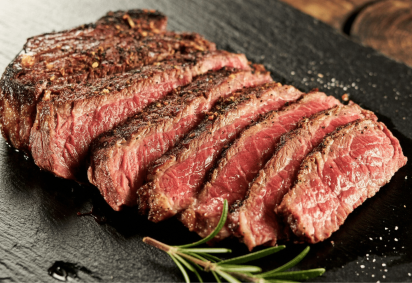 Bife suculento na air fryer com manteiga (Imagem: Food craving | Shutterstock) -  (crédito: EdiCase) -Bife suculento na air fryer com manteiga (Imagem: Food craving | Shutterstock) -  (crédito: EdiCase)