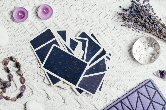 O tarot desta quarta-feira revela oportunidades de crescimento, novos ciclos e vínculos mais fortes (Imagem: JeannieR | Shutterstock) - (crédito: EdiCase) O tarot desta quarta-feira revela oportunidades de crescimento, novos ciclos e vínculos mais fortes (Imagem: JeannieR | Shutterstock) - (crédito: EdiCase)