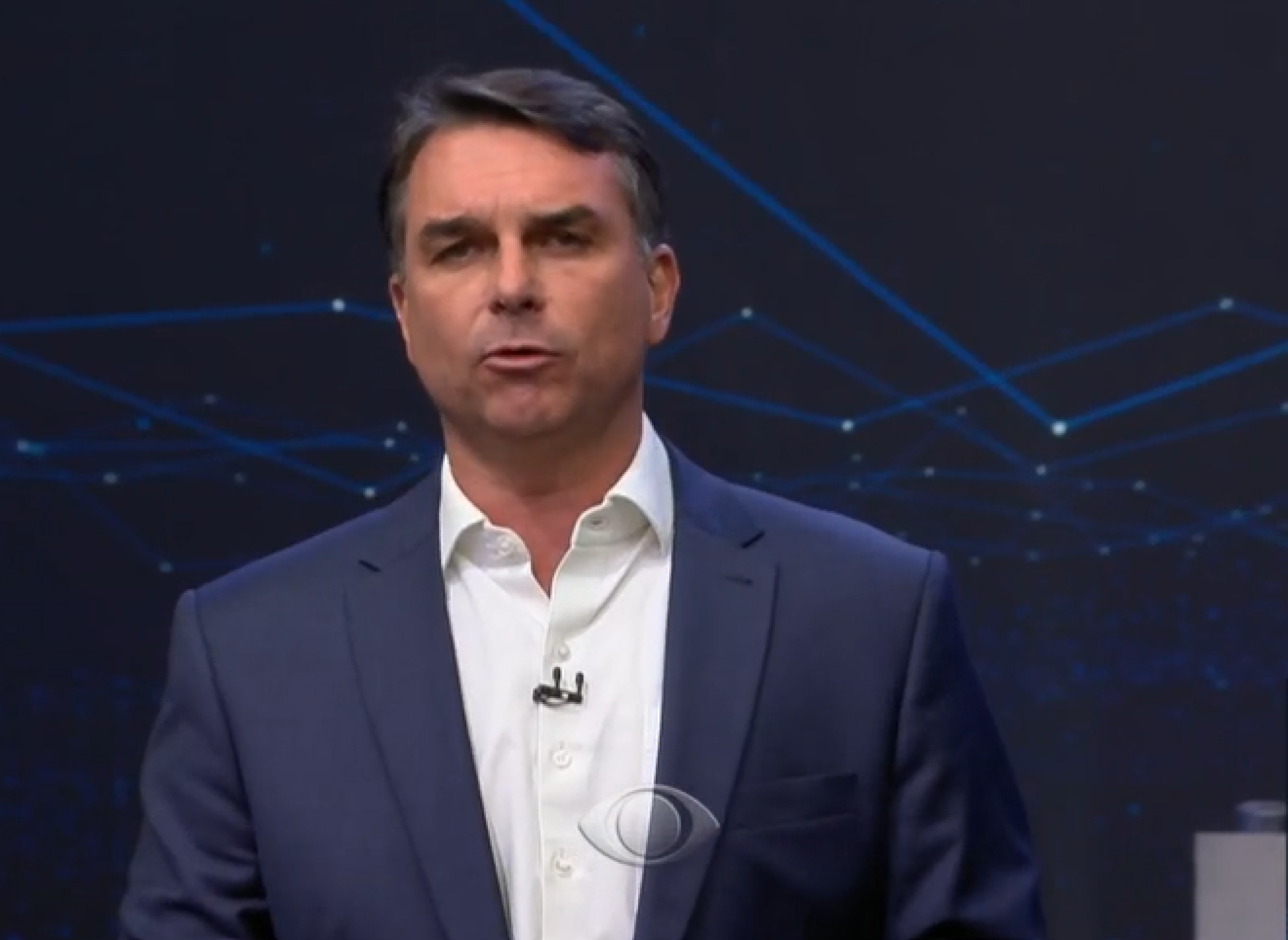 'Vou declarar guerra ao narcoterrorismo', diz Flávio sobre facções